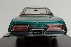 DODGE MONACO 1974 GREEN 1:18 KK SCALE — фото 4