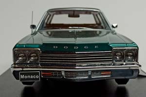 DODGE MONACO 1974 GREEN 1:18 KK SCALE — фото 8