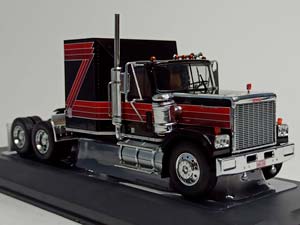 GMC GENERAL-1980 IXO 1:43 — фото 7