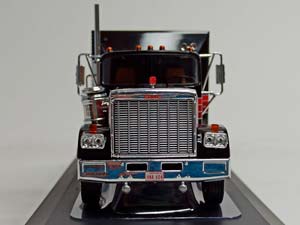 GMC GENERAL-1980 IXO 1:43 — фото 8