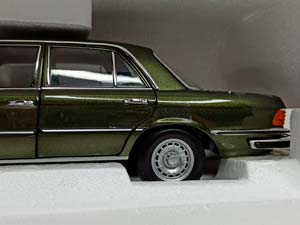MERCEDES 350 SE US VERSION 1:18 NOREV 1973 — фото 4
