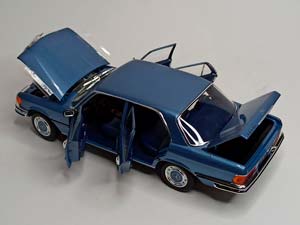 MERCEDES 350 SE US VERSION 1:18 NOREV 1973 — фото 2