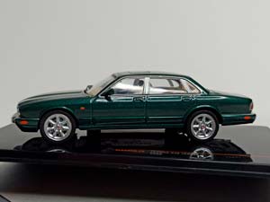 JAGUAR XJ6 (X350) 1998 GREEN 1:43 IXO — фото 2