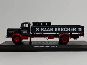 MERCEDES L334- RAAB KARCHER WITH LOAD 1:43 IXO — фото 2
