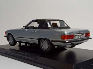 MERCEDES 380 SL (R107) 1985 NOREV 1:18 — фото 3