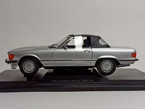 MERCEDES 380 SL (R107) 1985 NOREV 1:18 — фото 2