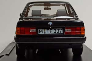 BMW 325I (E30) 1988 BLACK 1:18 NOREV — фото 3