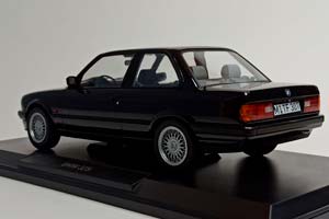 BMW 325I (E30) 1988 BLACK 1:18 NOREV — фото 2