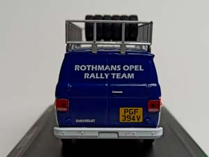 CHEVROLET G-SERIES VAN ROTHMANS OPEL 1:43 IXO — фото 4