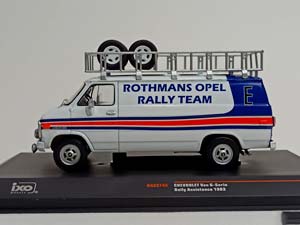 CHEVROLET G-SERIES VAN ROTHMANS OPEL 1:43 IXO — фото 2