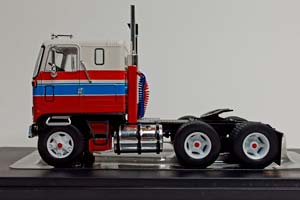 GMC ASTRO 95 - 1970 IXO 1:43 — фото 2
