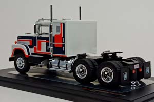 INTERNATIONAL TRANSTAR 4300 - 1980 IXO 1:43 — фото 3