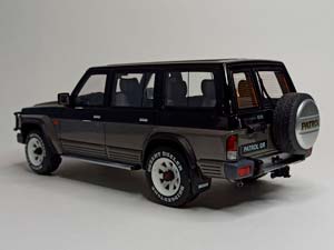 NISSAN PATROL GR (Y60) 1992 OTTO 1:18 — фото 3
