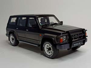 NISSAN PATROL GR (Y60) 1992 OTTO 1:18 — фото 7