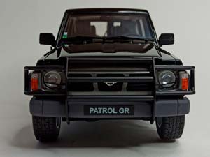 NISSAN PATROL GR (Y60) 1992 OTTO 1:18 — фото 8