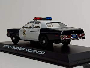 DODGE MONACO 1977 (ИЗ К/Ф ТЕРМИНАТОР) 1:43 — фото 3