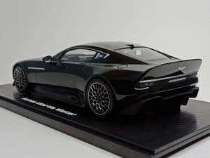 ASTON MARTIN VICTOR GREEN 1:18 GT SPIRIT — фото 3