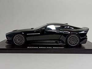 ASTON MARTIN VICTOR GREEN 1:18 GT SPIRIT — фото 2