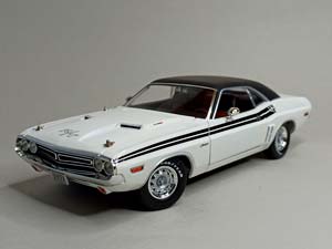 DODGE CHALLENGER R/T 1971 GREENLIGHT 1:18