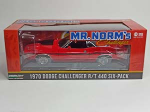 DODGE CHALLENGER R/T 440 GREENLIGHT 1:18 — фото 10