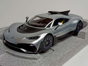 MERCEDES AMG ONE (C298) SILVER NZG 1:18 — фото 8
