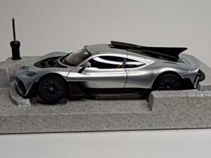 MERCEDES AMG ONE (C298) SILVER NZG 1:18 — фото 9