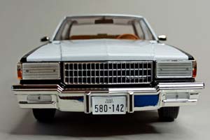 CHEVROLET CAPRICE 1987 GREENLIGHT 1:18 — фото 9