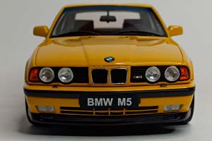 BMW M5 (E34) YELLOW 1:18 OTTOMOBILE — фото 8