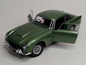 ASTON MARTIN DB5 - 1964 SOLIDO 1:18 — фото 4