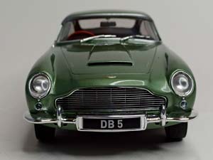 ASTON MARTIN DB5 - 1964 SOLIDO 1:18 — фото 9