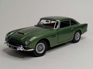 ASTON MARTIN DB5 - 1964 SOLIDO 1:18