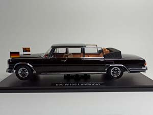 MERCEDES 600 W100"QUEEN ELIZABETH" - 1965 1:18 — фото 2