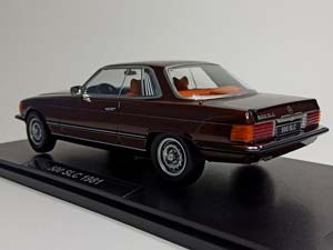 MERCEDES 500 SLC (C107) -1981 BROWN 1:18 KK SCALE — фото 3