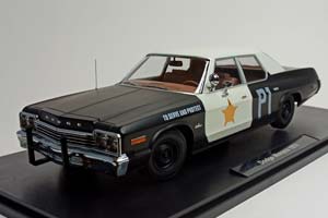 DODGE MONACO POLICE 1974 KK SCALE 1:18