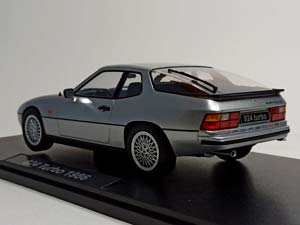 PORSCHE 924 TURBO - 1986 KK SCALE 1:18 — фото 3