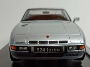 PORSCHE 924 TURBO - 1986 KK SCALE 1:18 — фото 8