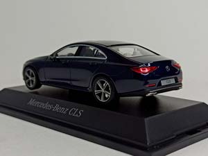 MERCEDES CLS (C257) - 2018 BLUE 1:43 NOREV — фото 2