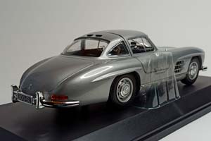 MERCEDES 300 SL (W198) -1955 SILVER 1:18 — фото 5