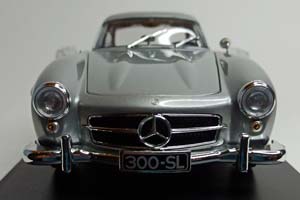 MERCEDES 300 SL (W198) -1955 SILVER 1:18 — фото 8