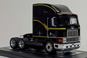 INTERNATIONAL EAGLE CABOVER -1995 IXO 1:43 — фото 7