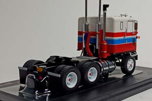 GMC ASTRO 95 - 1970 IXO 1:43 — фото 5
