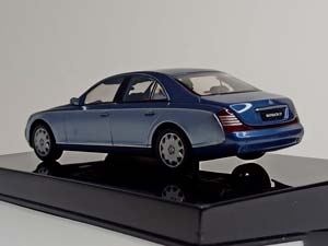 MAYBACH 57 SWB 2003 AUTOART 1:43 — фото 3