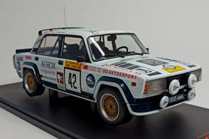 ВОЛЖСКИЙ АВТОМОБИЛЬ LADA 2105 VFTS #42 1000 LAKES 1:18 IXO — фото 6