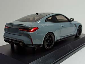 BMW M4 GREY 2020 (G82) MINICHAMPS 1:18 — фото 5