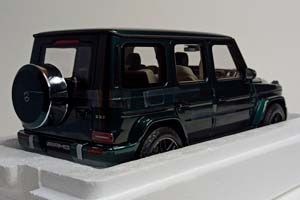 MERCEDES G63 AMG 2018 GREEN 1:18 MINICHAMPS — фото 5