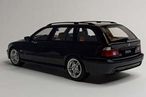 BMW 540I TOURING (E39) 1:18 OTTOMOBILE — фото 3