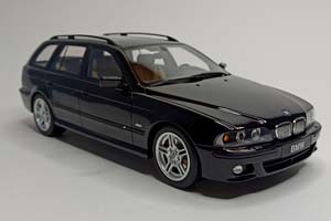BMW 540I TOURING (E39) 1:18 OTTOMOBILE — фото 7