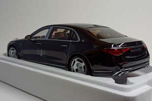 MERCEDES MAYBACH S-CLASS 2021 ALMOST REAL 1:18 — фото 4