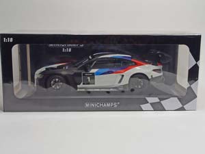 BMW M4 GT3 -2021 PRESENTATION 1:18 MINICHAMPS — фото 10