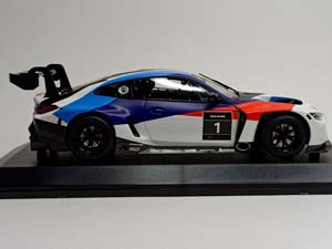 BMW M4 GT3 -2021 PRESENTATION 1:18 MINICHAMPS — фото 7